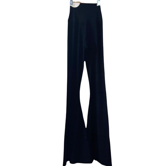 OFFLINE By Aerie Hi-Rise Cross-over Flare Leggings - Black - Size M - Picture 6 of 9